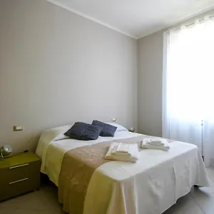 casaa.hotelitalianriviera.com/