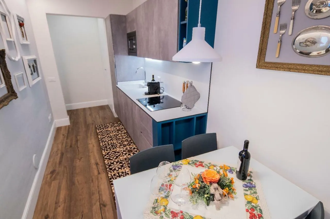 Oltrarno Lily Suite Florence